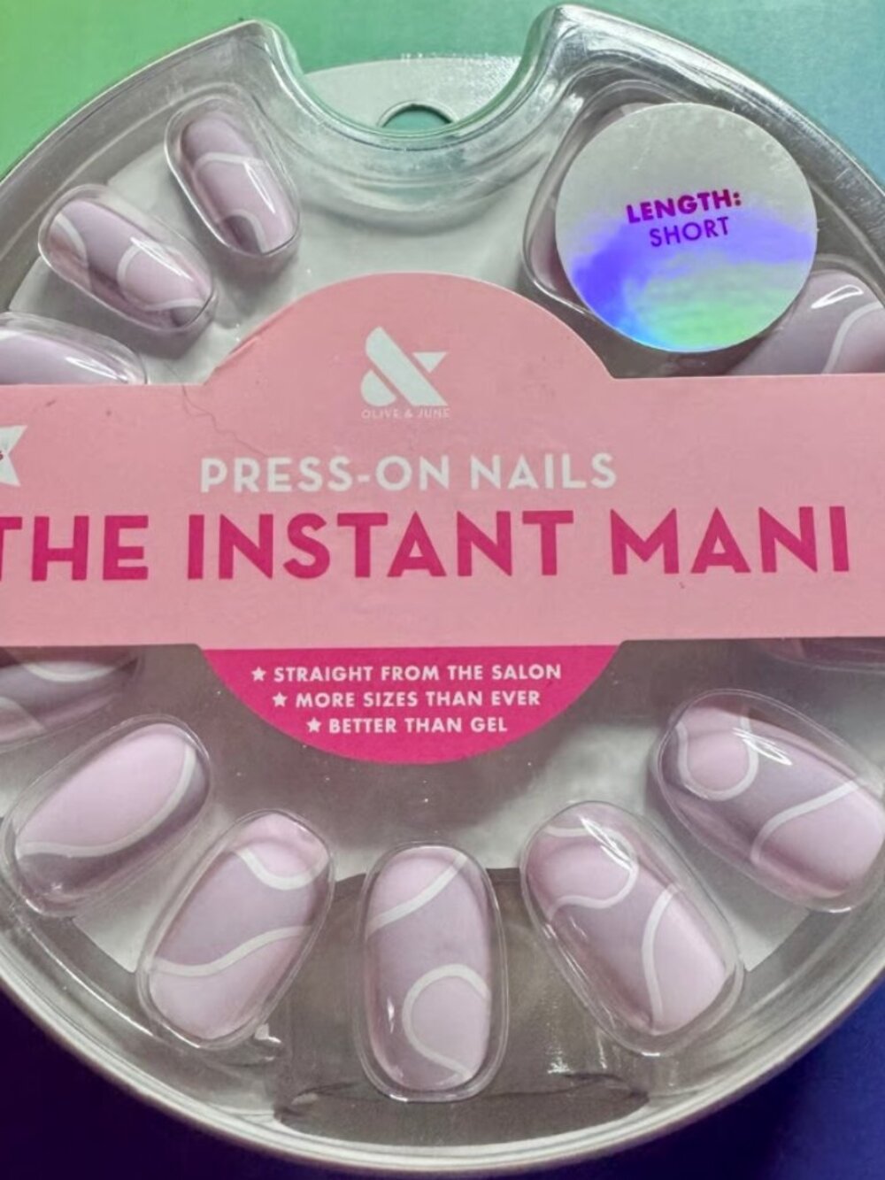 Olive and June, The Instant Mani, Short Press on nail kit